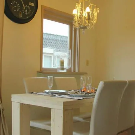 아파트 Cozy In Near Beach *