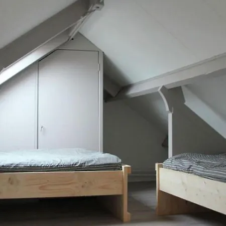 아파트 Cozy In Near Beach *